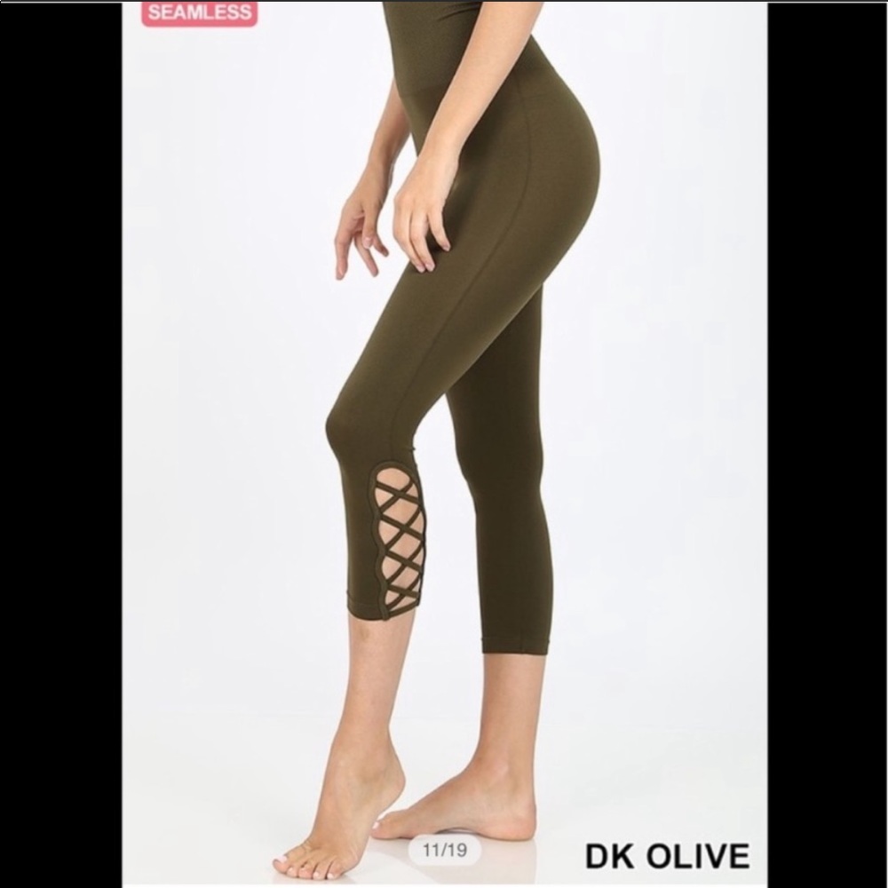 Zenana Outfitters Olive Leggings S/M/L/XL